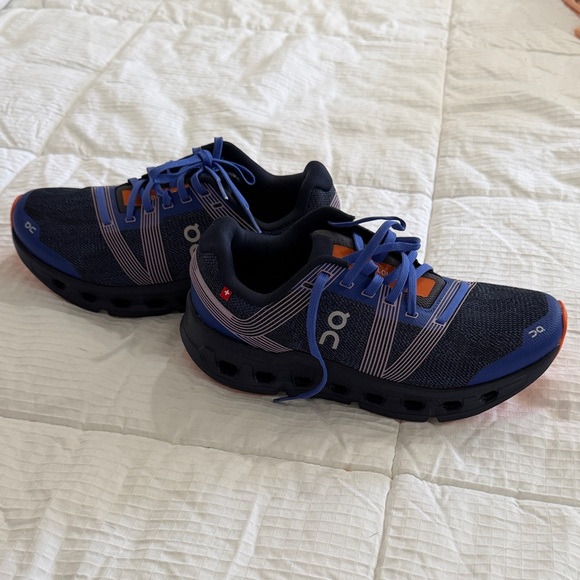 ON Cloudgo Running Shoes - Blue and Orange - Picture 9 of 9